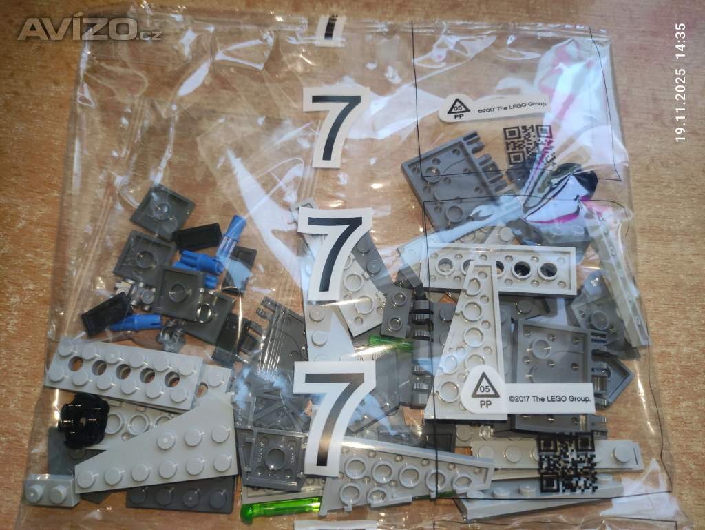 Foto inzerátu LEGO Star Wars 75383 Sith Infiltrator Dartha Maula