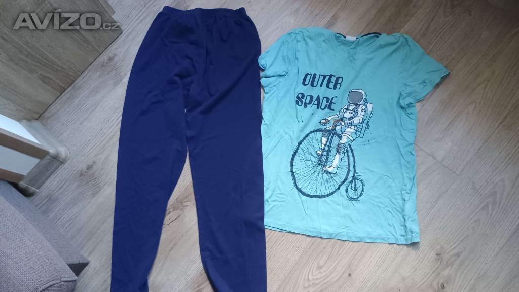 Foto inzerátu Chlapecké oblečení 20 ks 