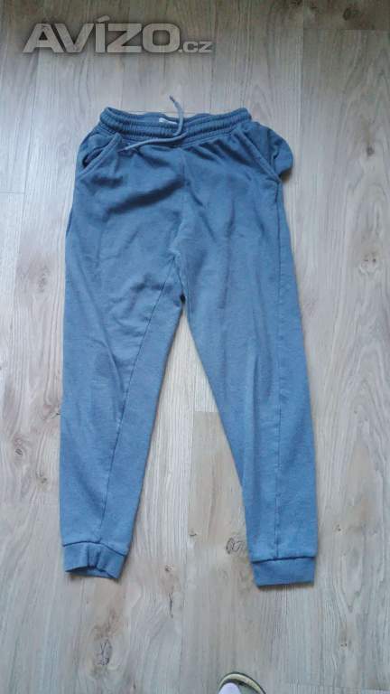 Foto inzerátu Dívčí oblečení 20 ks