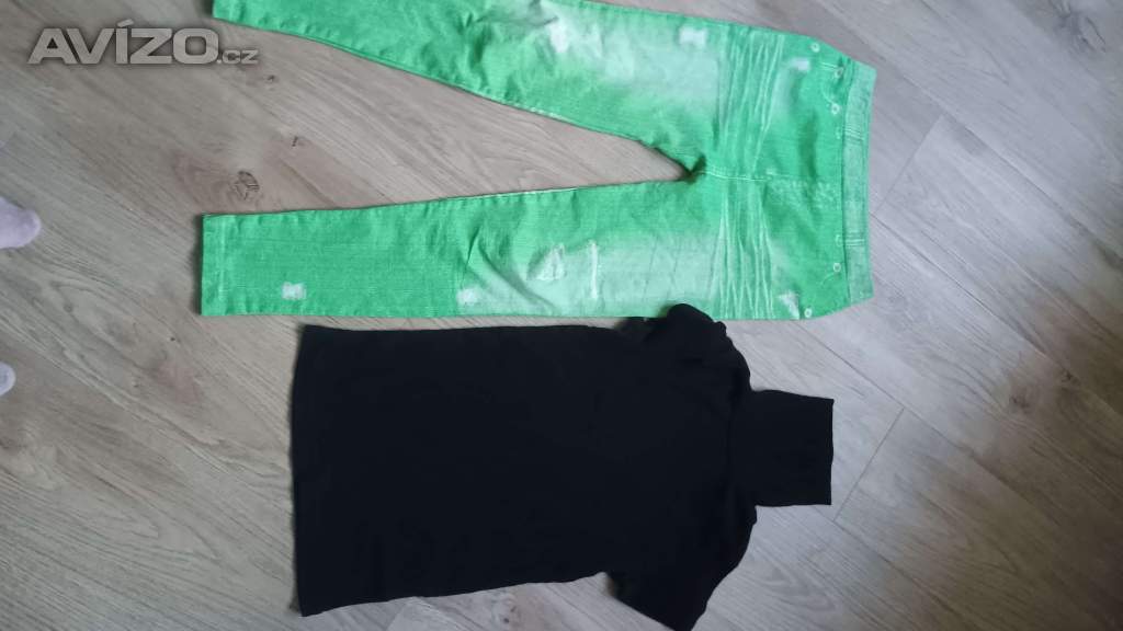 Foto inzerátu Dívčí oblečení 20 ks