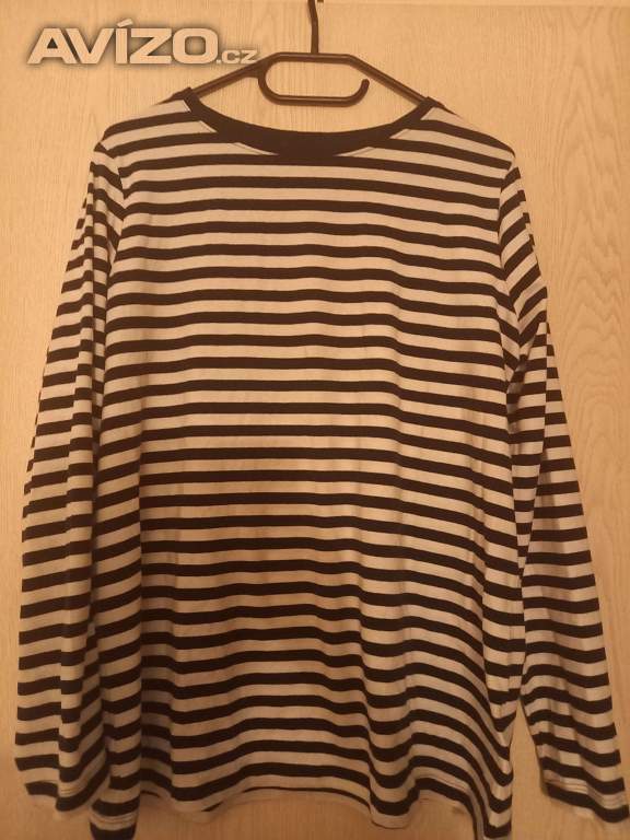 Foto inzerátu Krásné top stav dámské oblečení 42-44 