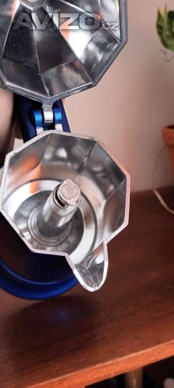 Foto inzerátu Italská moka konvice Benetton