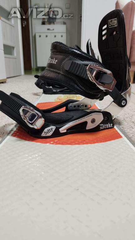 Foto inzerátu Snowboard 