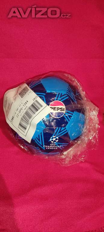 Foto inzerátu Fotbalový míč UEFA-CHAMPIONS LEAGUE-nový, nepoužitý 