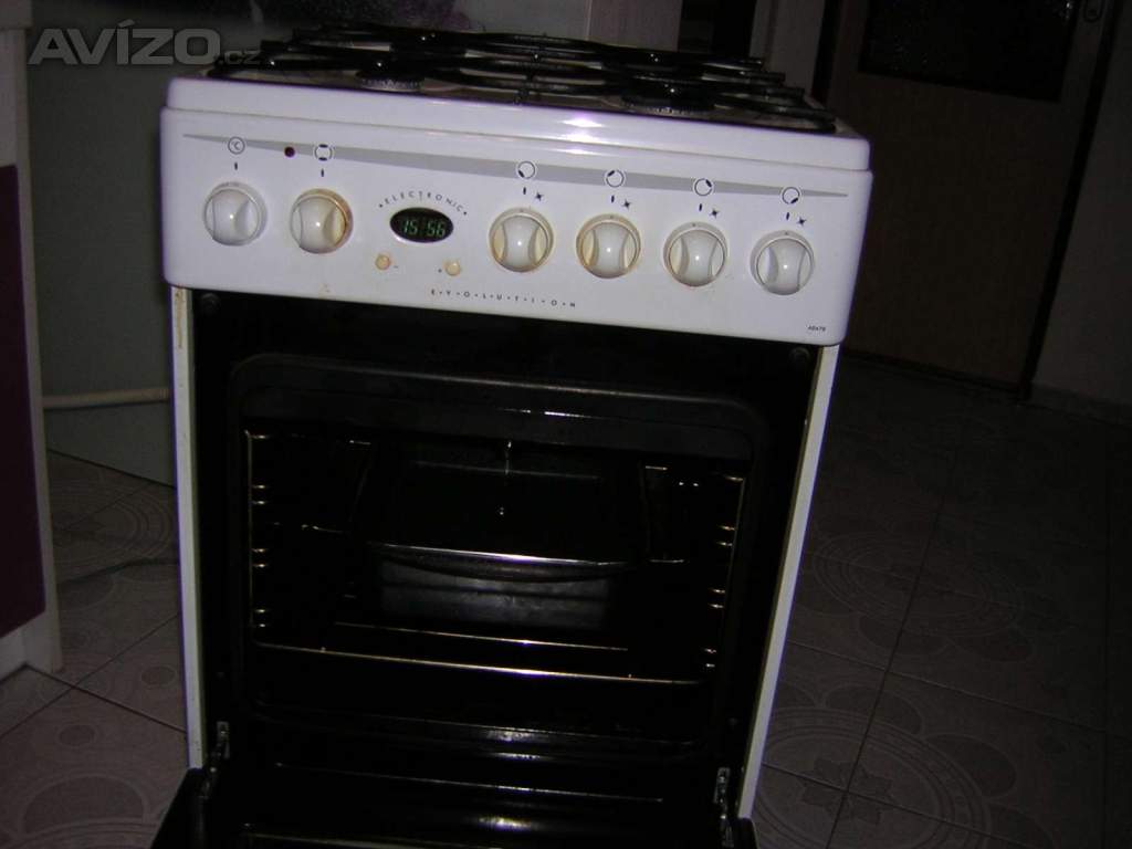 Foto inzerátu Mora kombinovaný sporák