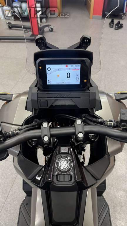 Foto inzerátu Honda ADV 350 A, najeto 3895km, Záruka 6let, 2025 