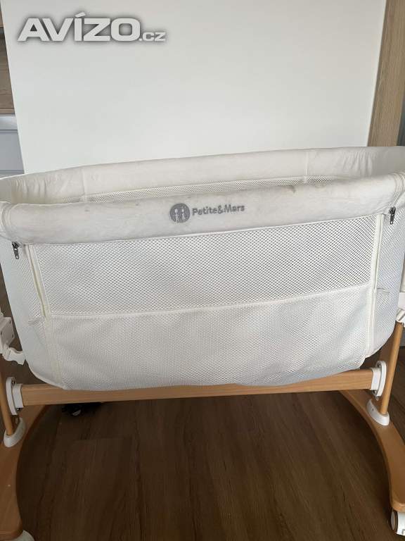 Foto inzerátu Dětská postýlka pro nejmenší 