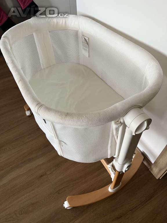 Foto inzerátu Dětská postýlka pro nejmenší 