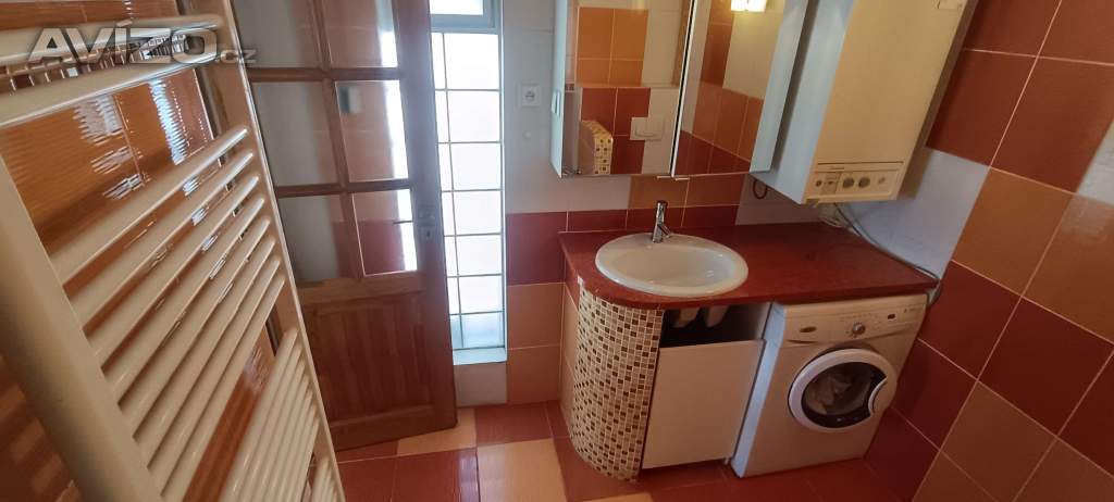 Foto inzerátu OV centrum zařízený 2+kk, balkón 