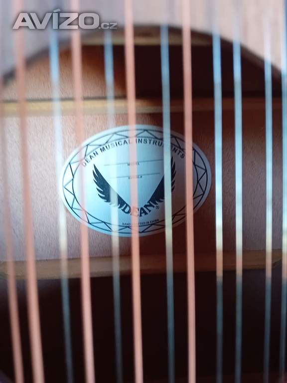 Foto inzerátu 12-ti strunná elektroakustická kytara 