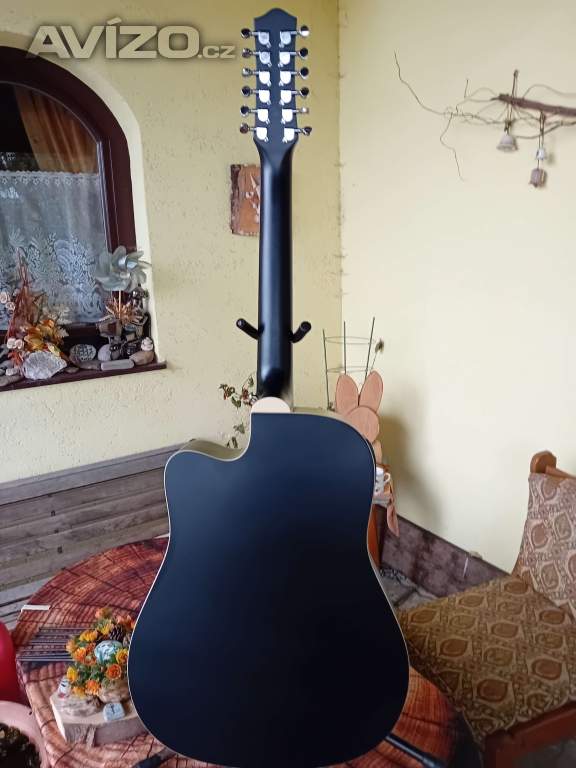 Foto inzerátu 12-ti strunná elektroakustická kytara 