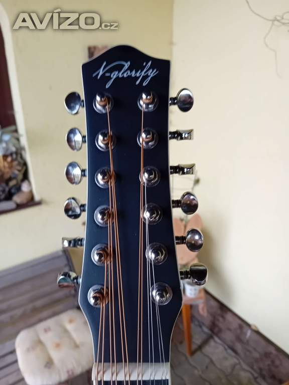 Foto inzerátu 12-ti strunná elektroakustická kytara 