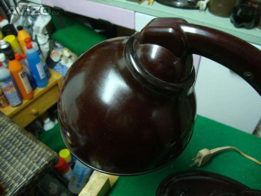 Foto inzerátu Retro starožitná lampa lampička bakelitová TYP 11126 pěkná