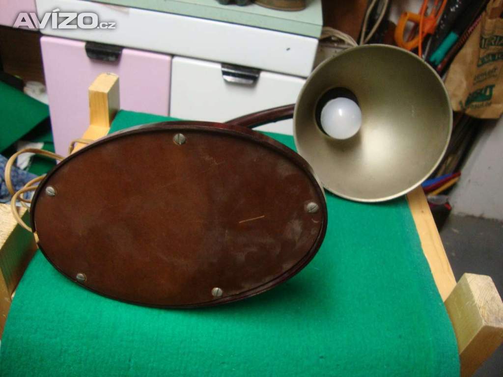 Foto inzerátu Retro starožitná lampa lampička bakelitová TYP 11126 pěkná