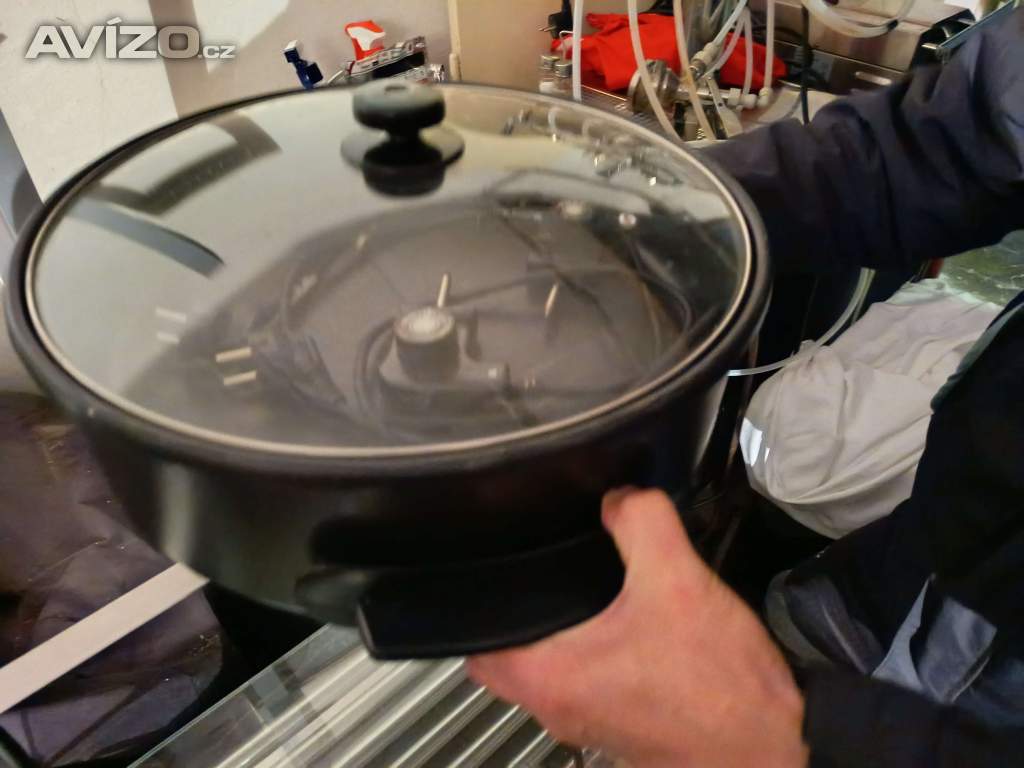 Foto inzerátu prodej restauračního vybavení
