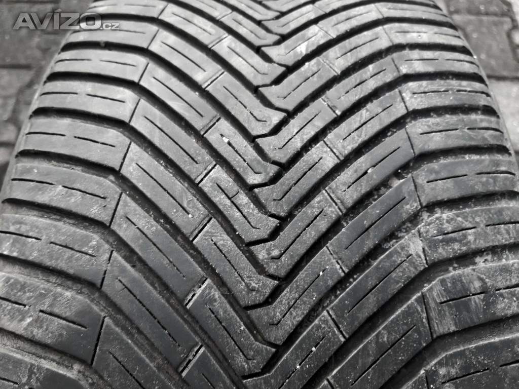 2ks zimních pneu 225/40 R18 Y XL Continental