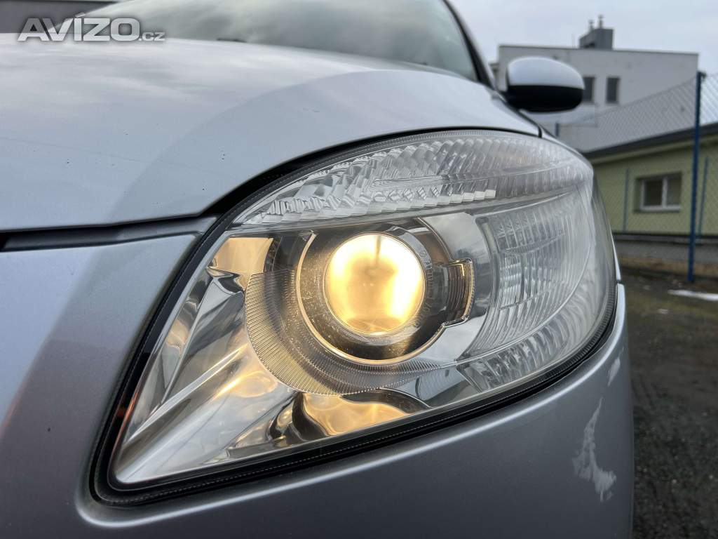 Foto inzerátu ŠKODA FABIA 2 1.6 16V 77KW 6ST. AUTOMAT ELEGANCE ČR