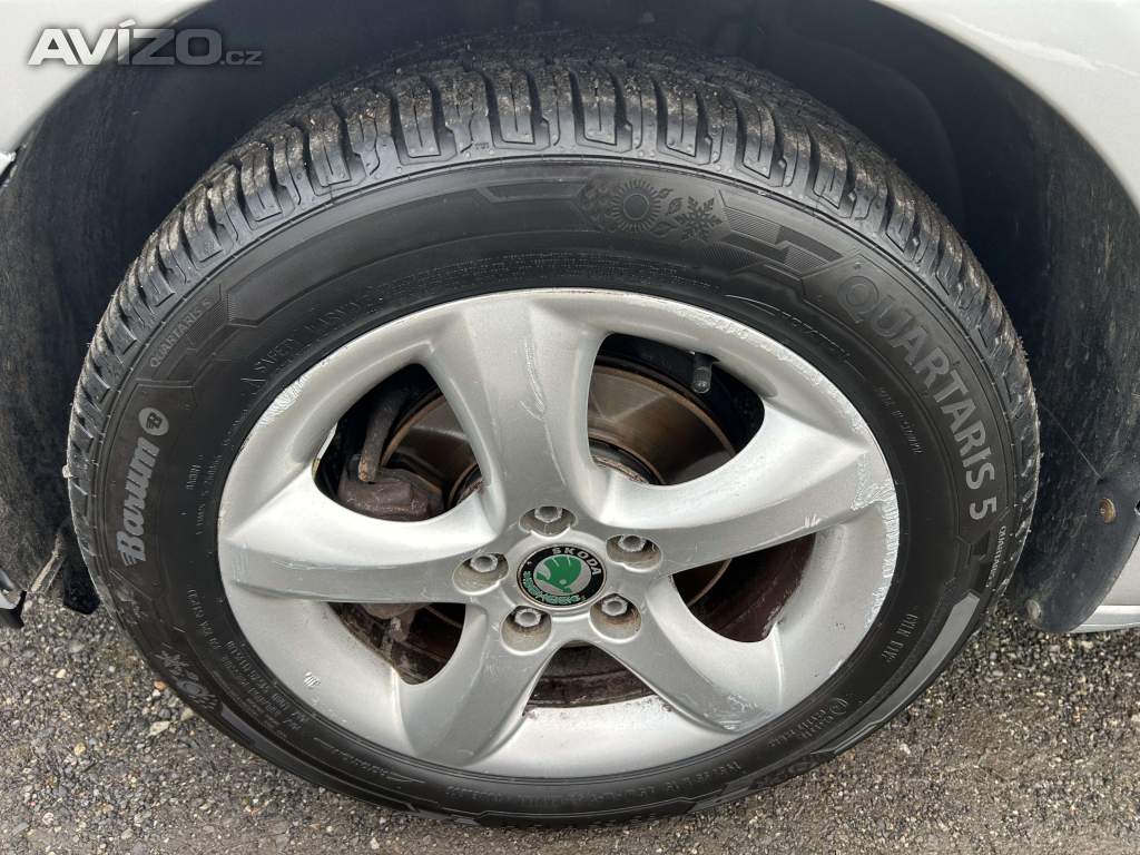 Foto inzerátu ŠKODA FABIA 2 1.6 16V 77KW 6ST. AUTOMAT ELEGANCE ČR