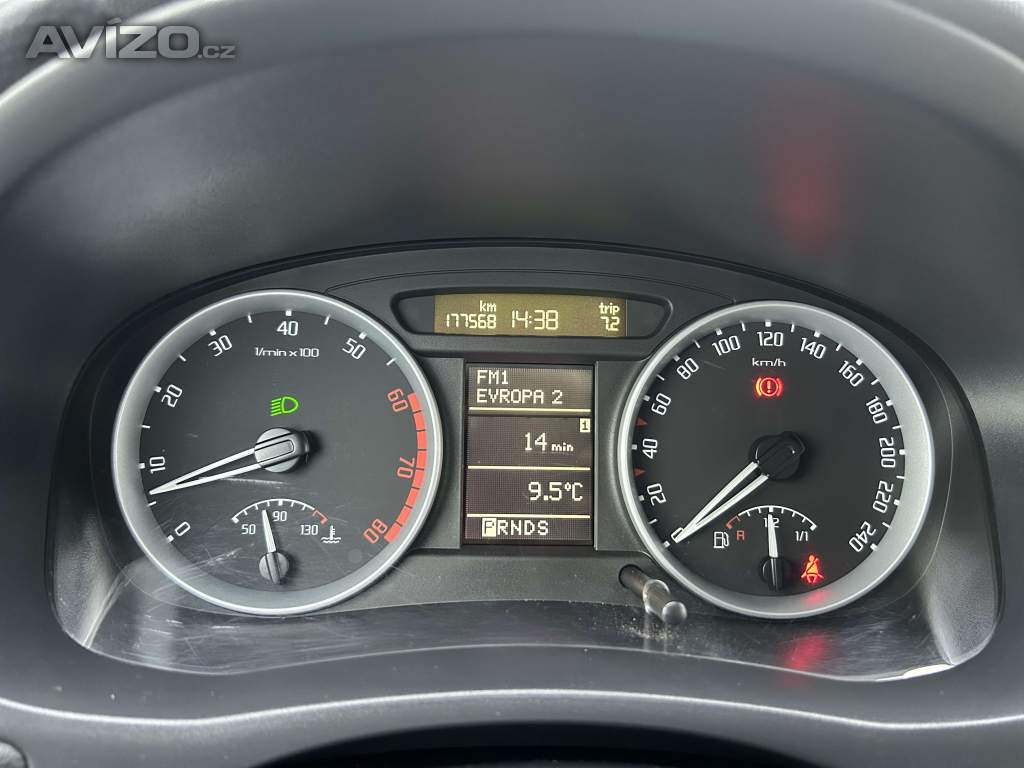 Foto inzerátu ŠKODA FABIA 2 1.6 16V 77KW 6ST. AUTOMAT ELEGANCE ČR