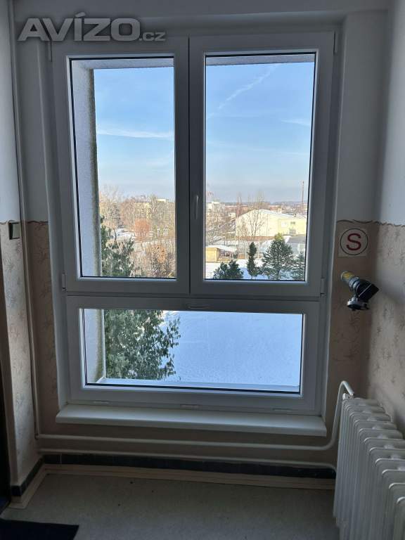 Foto inzerátu Mytí oken a žaluzií 