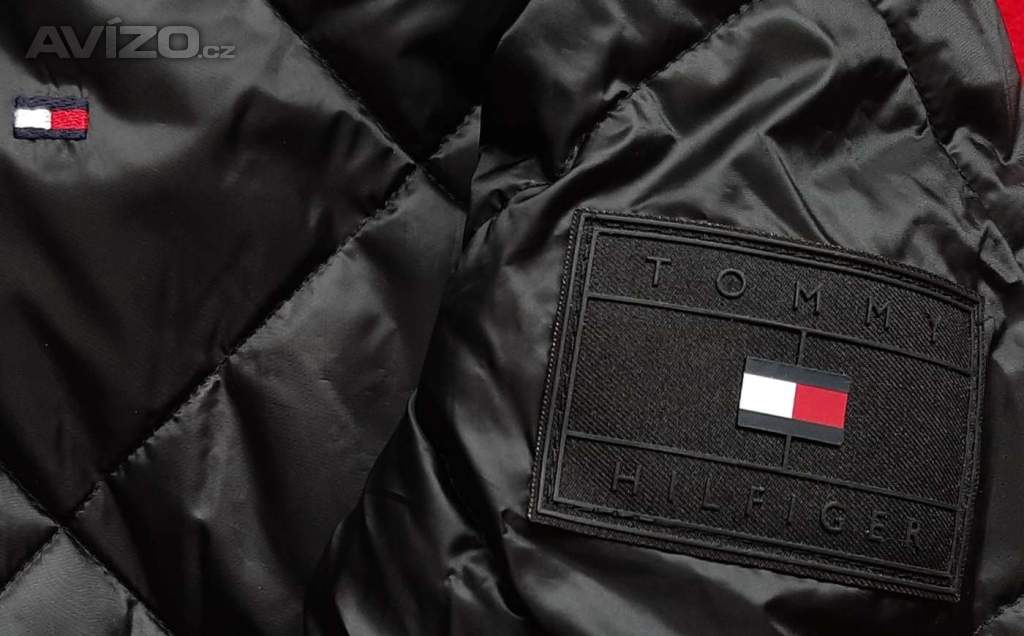 Foto inzerátu TOMMY HILFIGER PROŠÍVANÁ BUNDA S KAPUCÍ