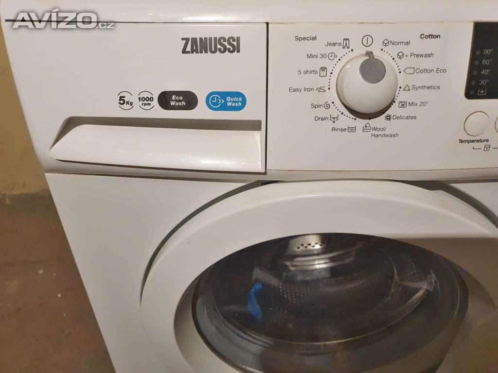 Foto inzerátu PRACKA ZANUSSI,BOCNI PLNENI,5KG,PLNE FUNKCNI,1000 OT.