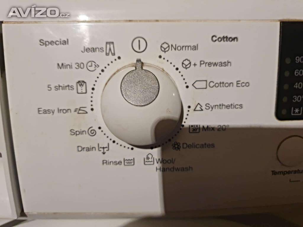 Foto inzerátu PRACKA ZANUSSI,BOCNI PLNENI,5KG,PLNE FUNKCNI,1000 OT.