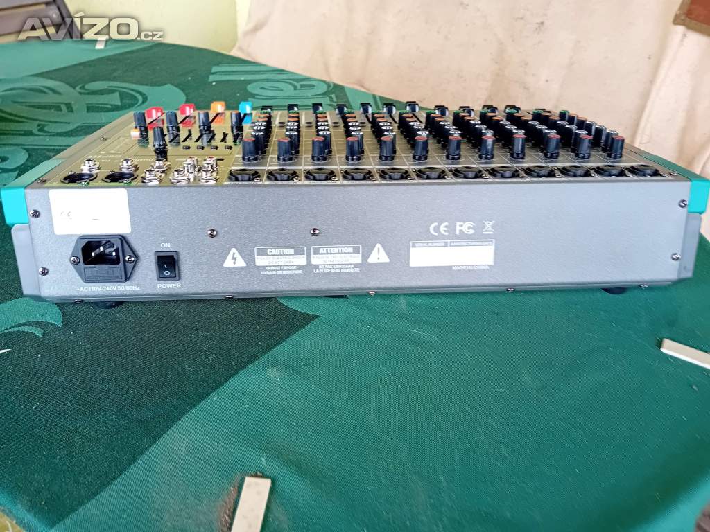 Foto inzerátu Mixážní pult 