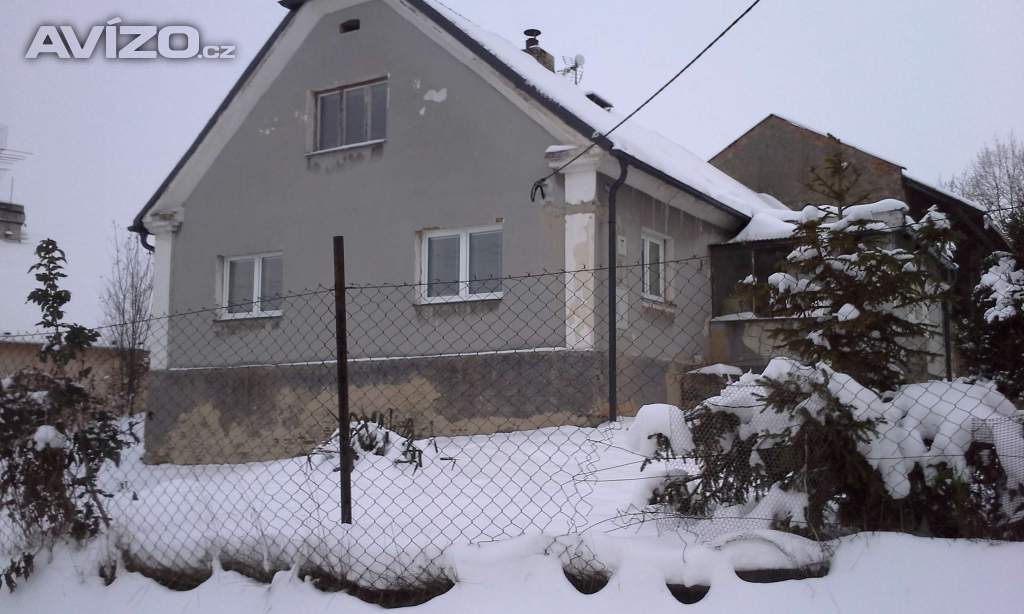 Foto inzerátu Konečně dům, kde ustájíš koně a můžeš chovat zvířata 