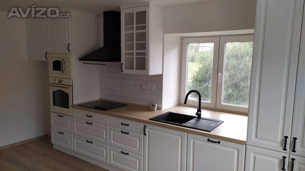 Foto inzerátu Konečně dům, kde ustájíš koně a můžeš chovat zvířata 