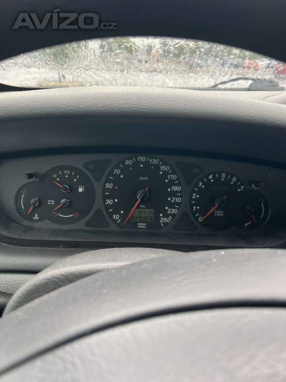 Foto inzerátu Citroen C5 2003 2.0 HDI 