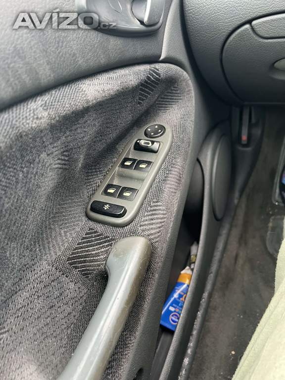 Foto inzerátu Citroen C5 2003 2.0 HDI 