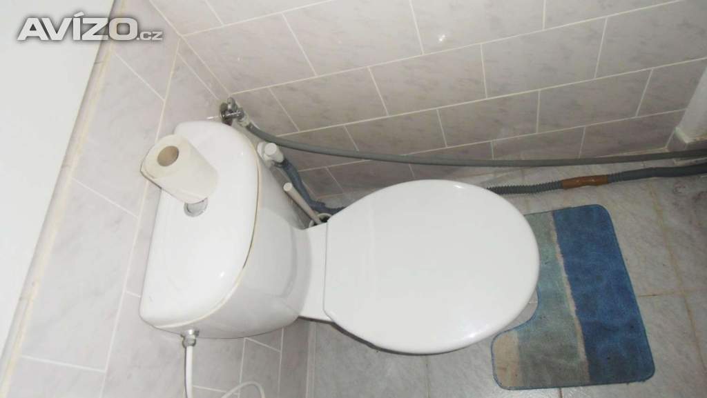 Foto inzerátu 1+kk O.- Fifejdy, udržovaný, 11.800 Kč i s energiemi...  Doplatky na bydlení nám nevadí...