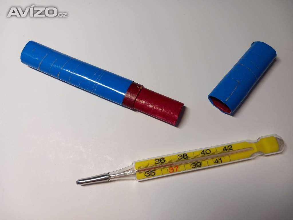 Foto inzerátu Teploměr, starý, funkční.