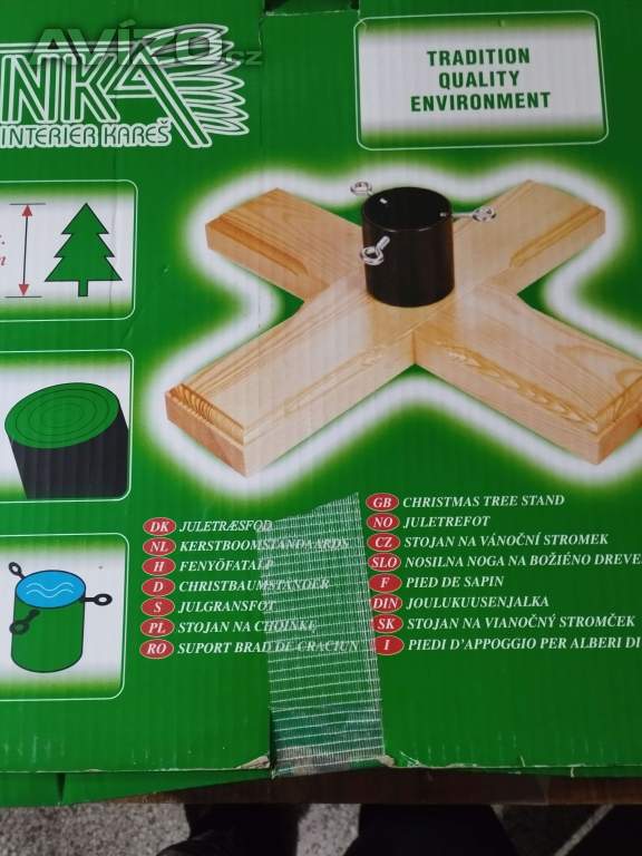 Stojan pod vanocni stromek
