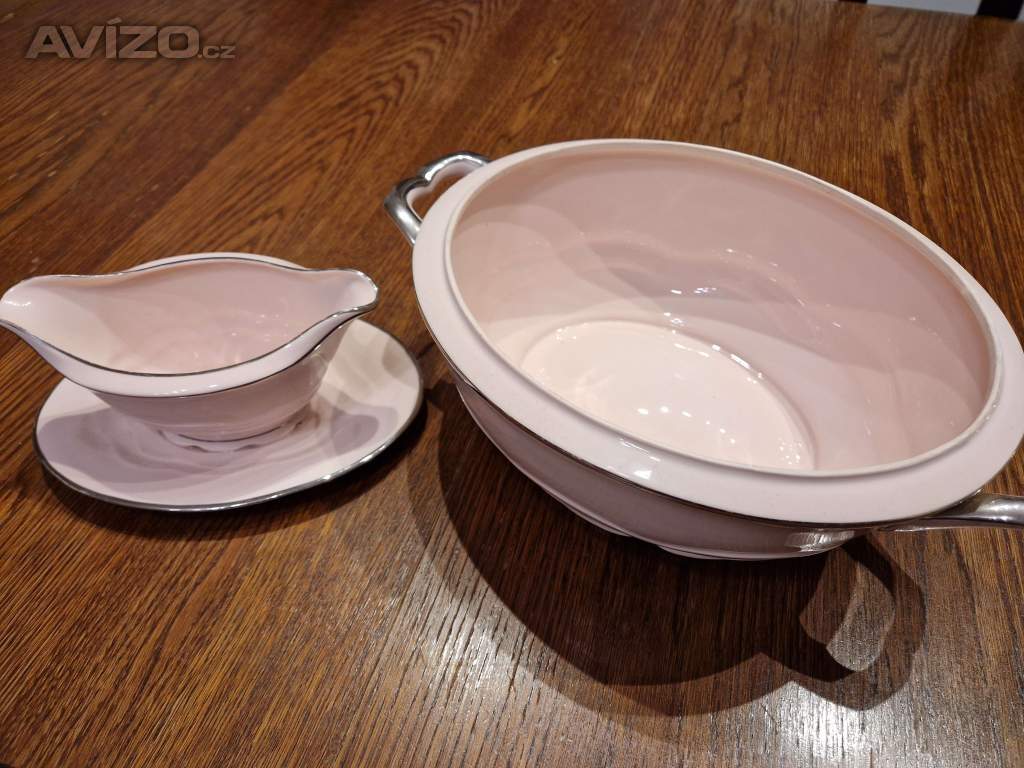 Set z karlovarského porcelánu 