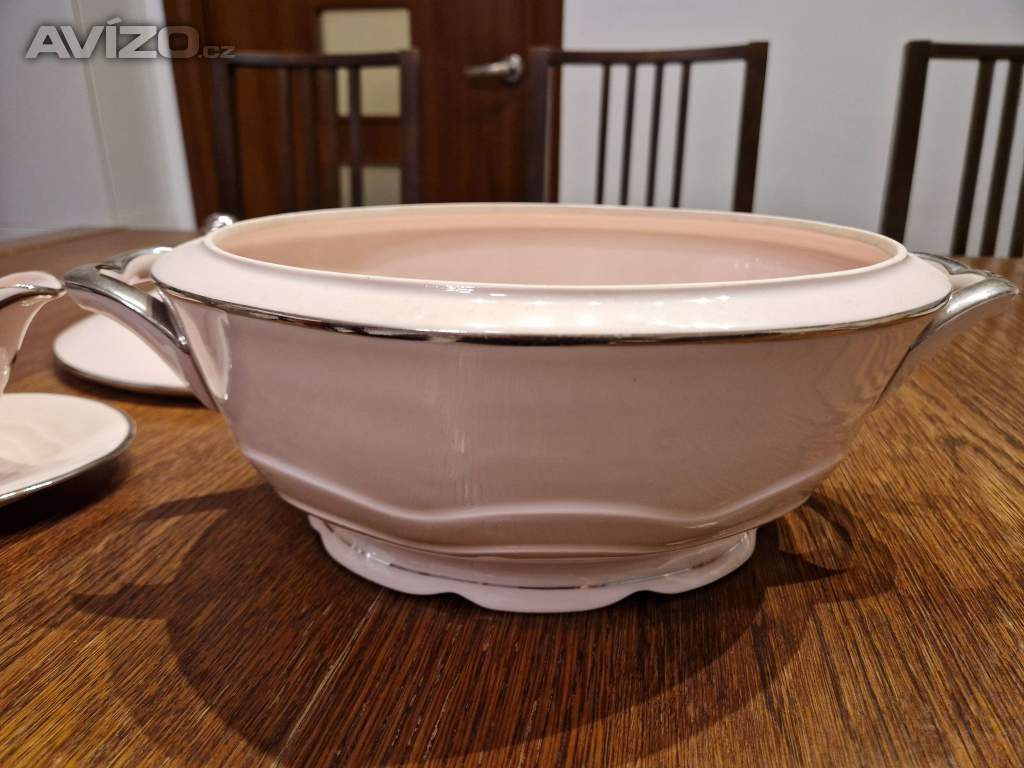 Foto inzerátu Set z karlovarského porcelánu 