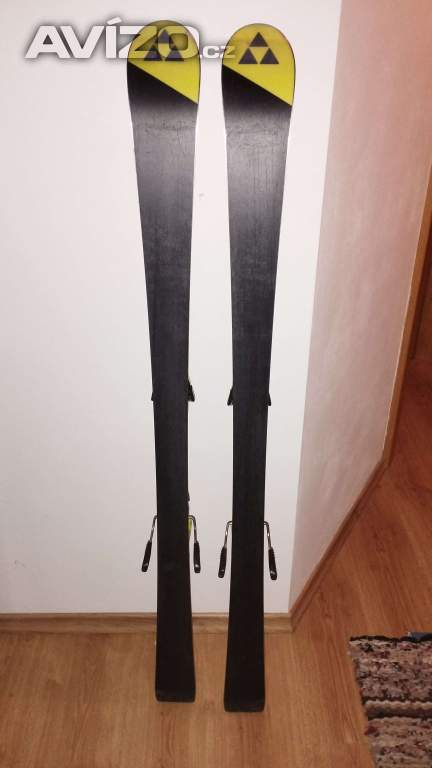 Foto inzerátu Prodám lyže 135 cm Fisher RC4.