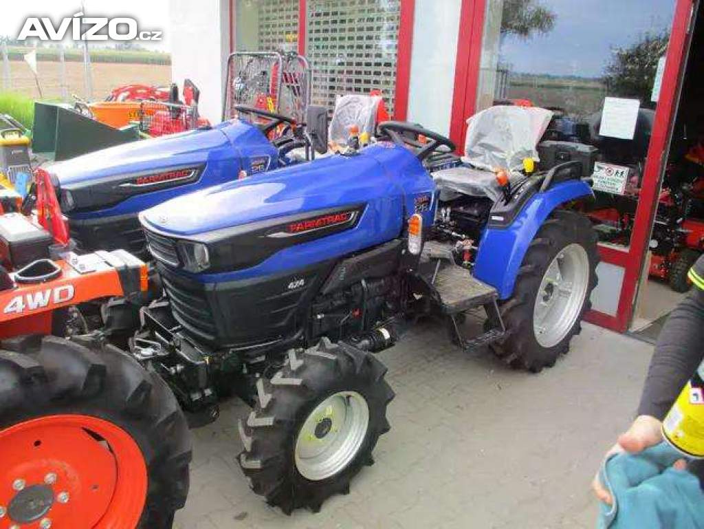 Malotraktor Farmtrac 26 4WD