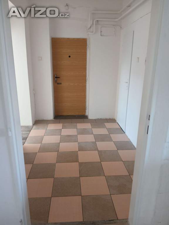 Foto inzerátu Pronajmu volný byt