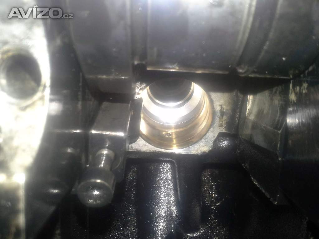 Foto inzerátu Hlava motoru 1.9 tdi PD - převložkované uložení vstřikovačů, dále vstřiky 74 kw