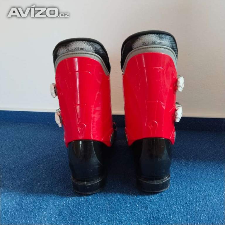 Foto inzerátu Prodám lyžařské boty Velikost 297mm ( 39 )