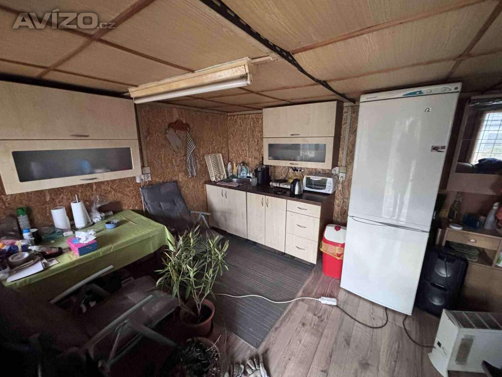 Foto inzerátu Zahradní chatka 15m2 + zahrada 345m2, elektřina i voda -OV Bartovice  