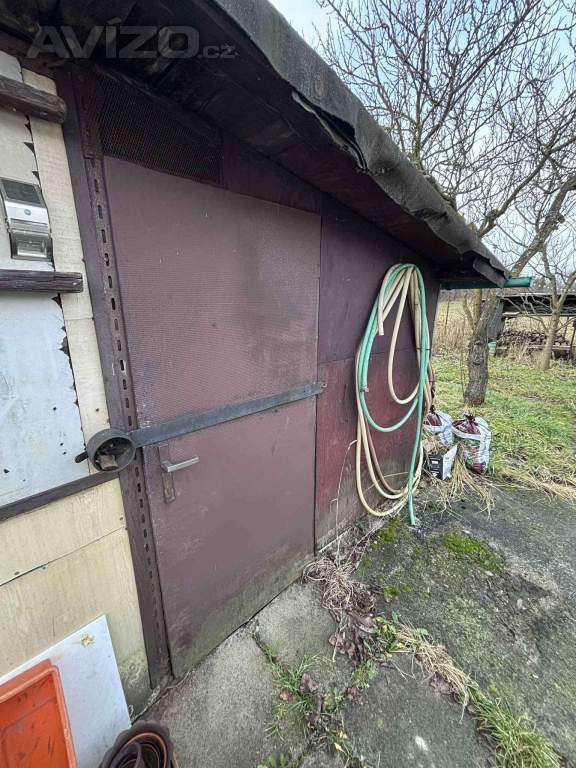 Foto inzerátu Zahradní chatka 15m2 + zahrada 345m2, elektřina i voda -OV Bartovice  