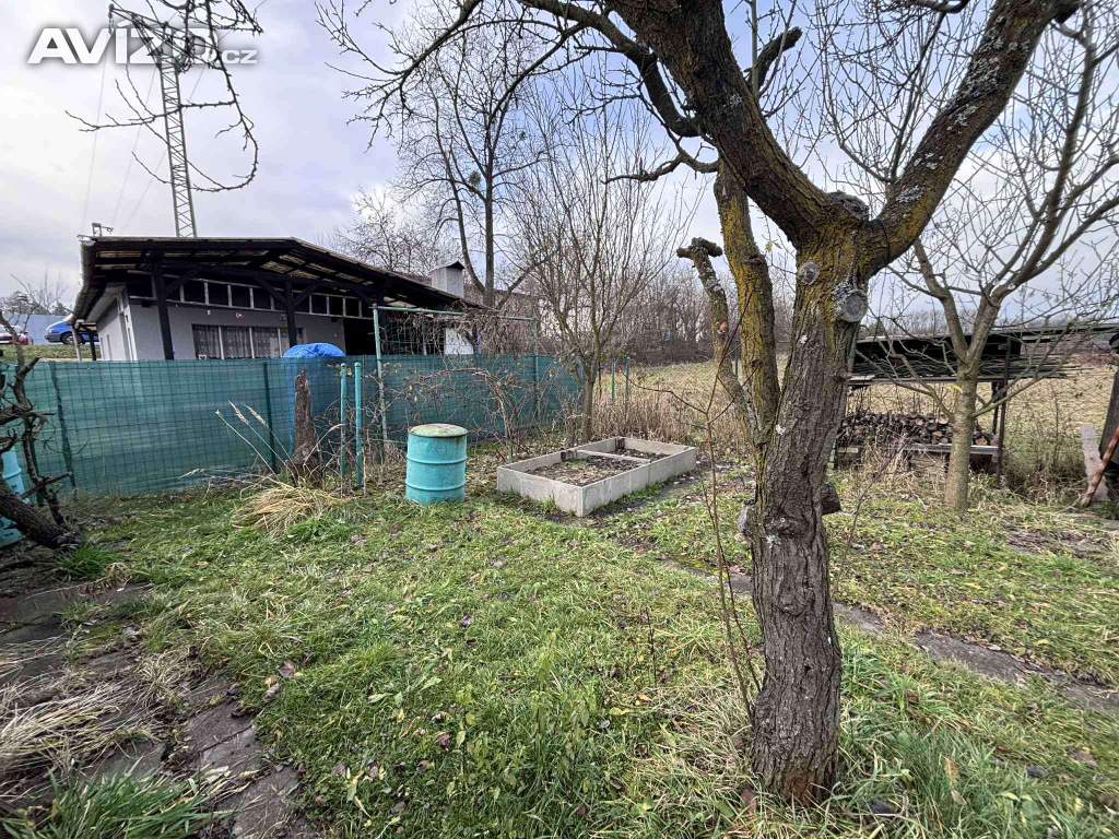 Foto inzerátu Zahradní chatka 15m2 + zahrada 345m2, elektřina i voda -OV Bartovice  