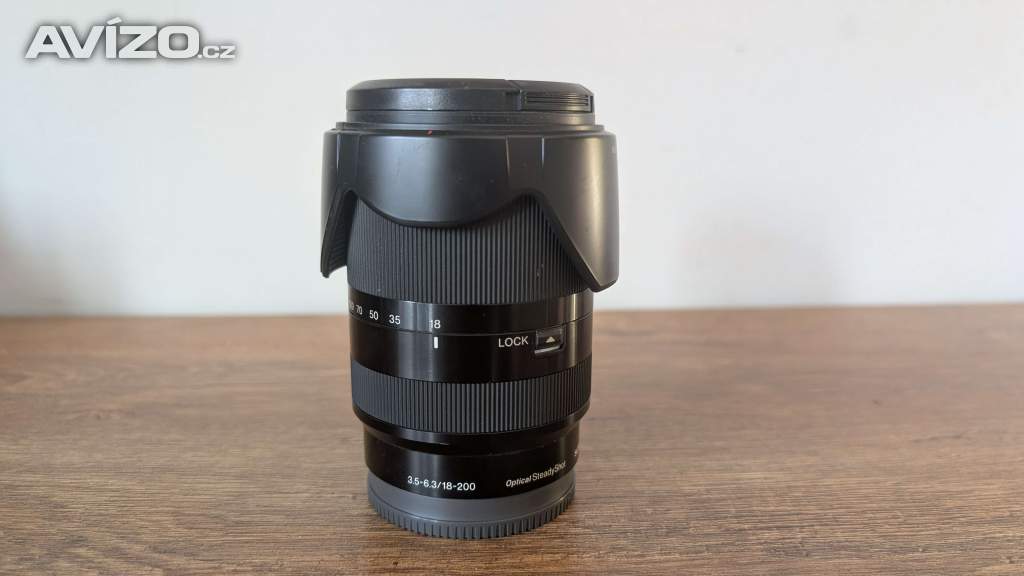 Sony E 18-200 F3.5-6.3 OSS LE 