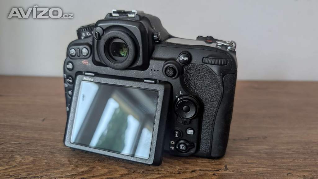 Foto inzerátu Nikon D500 38k 