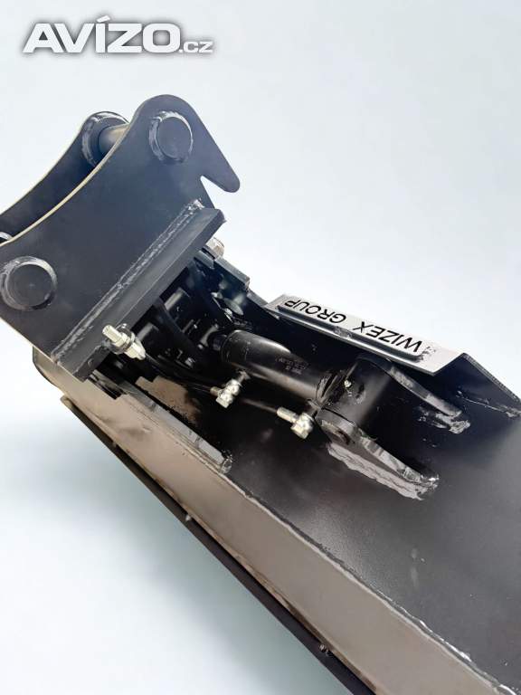 Foto inzerátu Hydraulická lžíce na svahy 170 cm 6–10,5 t 