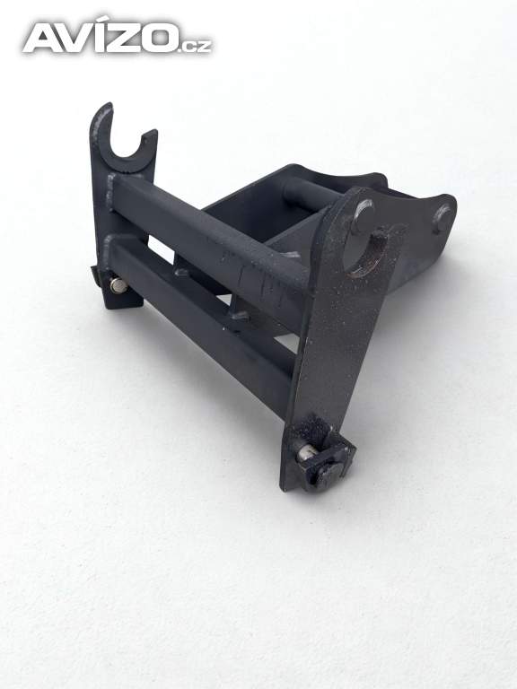 Adaptér MANITOU pro bagr 