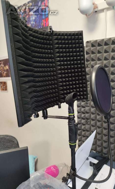 Foto inzerátu Akustický paravan pro nahrávání + Pop filter + držák
